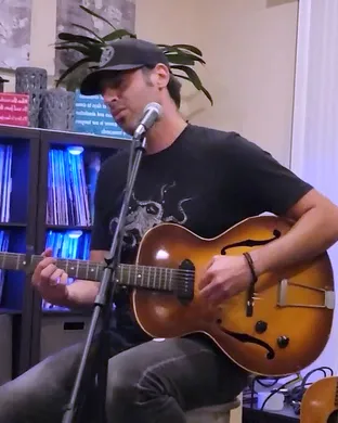 Ari Hest Decatur